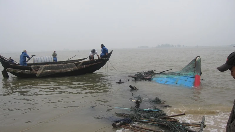 Tìm được thi thể ba ngư dân ảnh 2